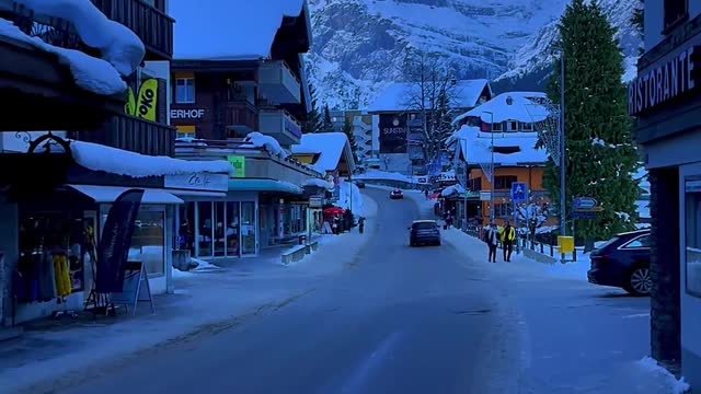 The charming village of GRINDELWALD🇨🇭 📍