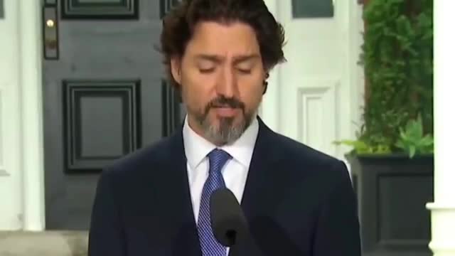 Trudeau, the WEF hypocrite destroys his own narrative and credibility.