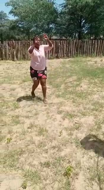Two African women fighting for a Boyfriend