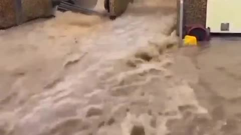 Typhoon in hongkong