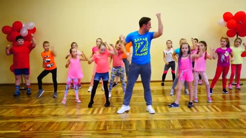 Zumba Kids easy dance I like to move it