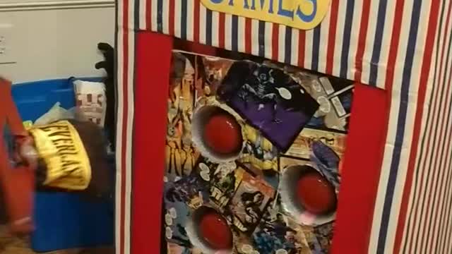 Extending boxing glove siren target carnival party game with the ringmaster in Angleton Texas