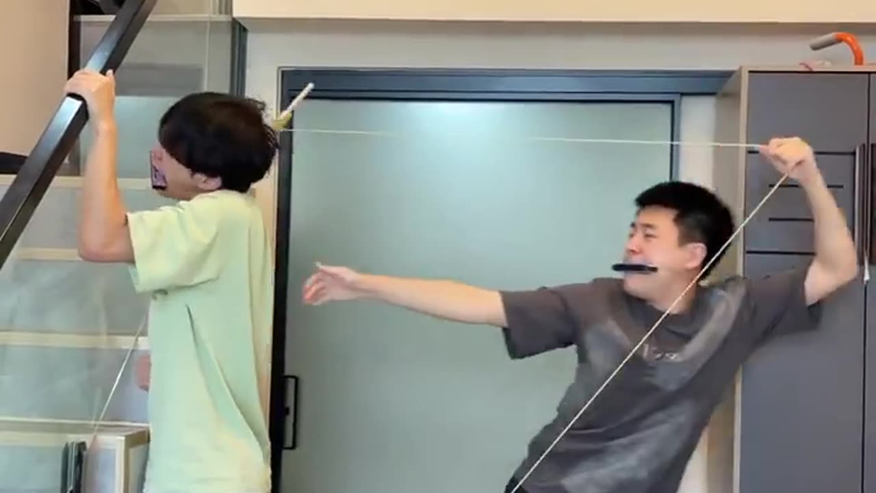 Funny video of Chinese people stupid game