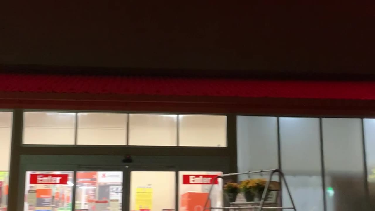 Missing Letter Changes Store's Meaning