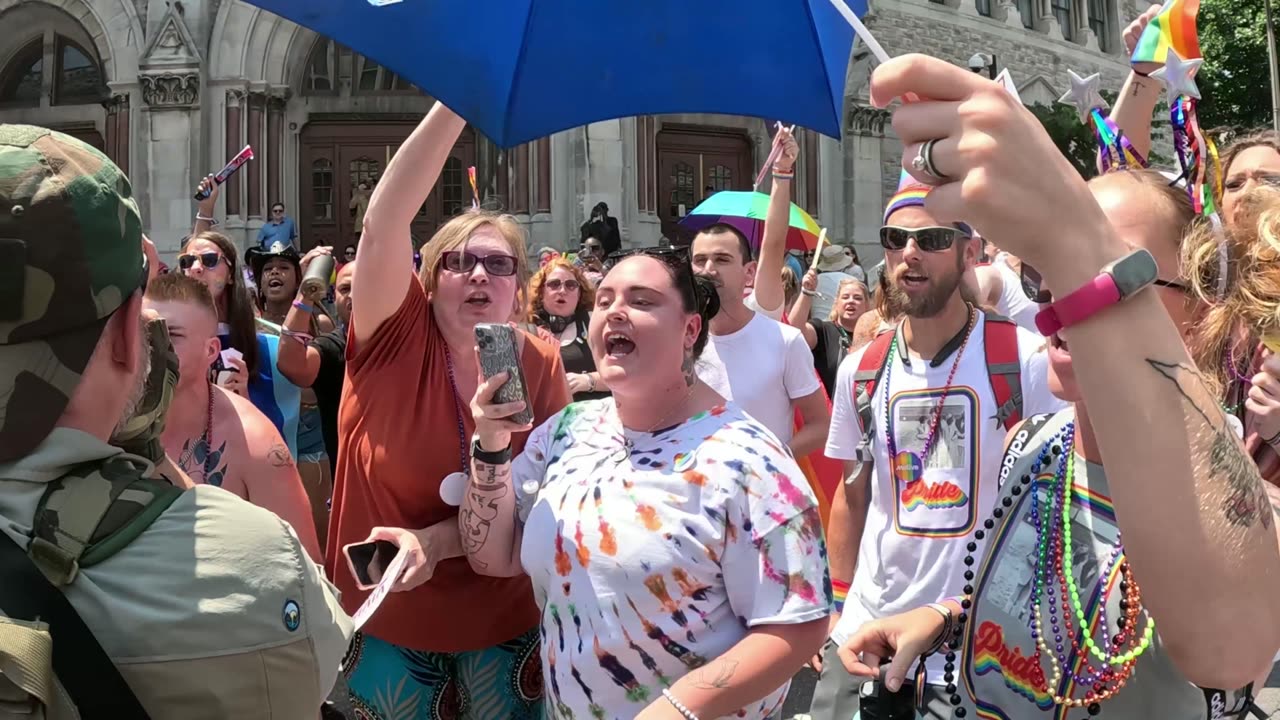 Rainbow Mafia Violently Assaults Street Preacher - Nashville Pride 2023