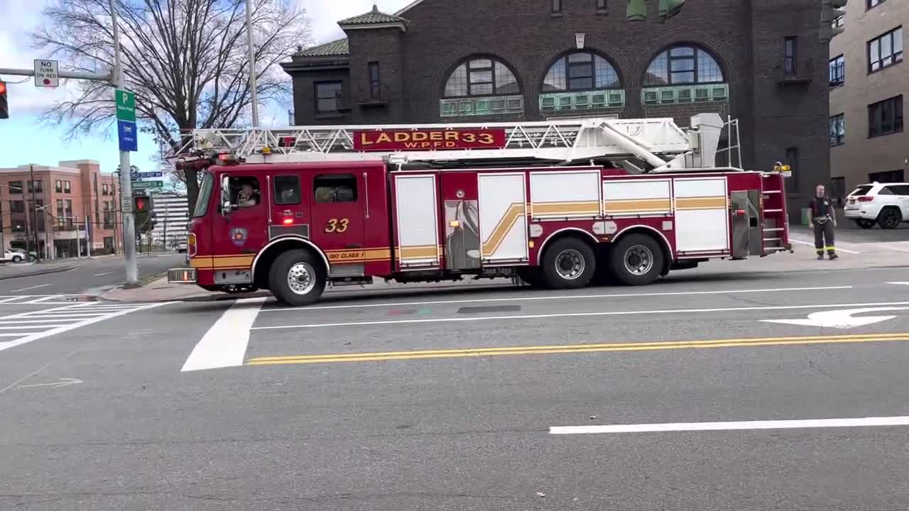 White plains FD Ladder 32, spare L-33 returning to headquarters from a Call. 11/12/22