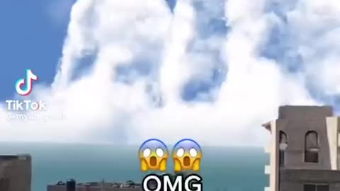 Outstanding clouds shape