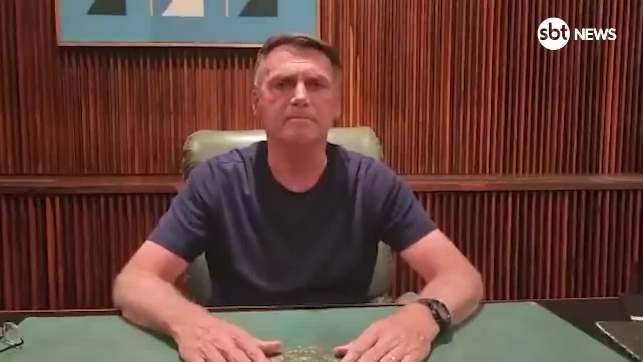 Presidente Jair Bolsonaro pede a manifestantes que desobstruam as rodovias