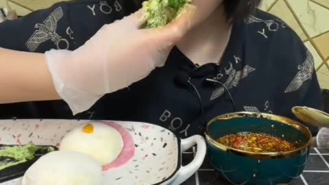 Yummy mukbang