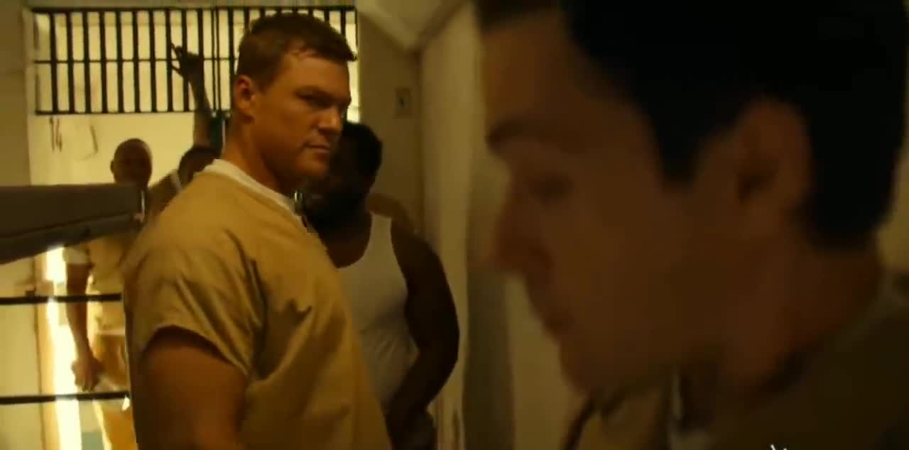 Reacher (2022) Season 1 Episode 1 - Prison Cell Fight Scene