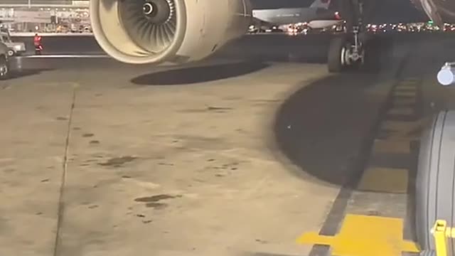 The mode of tire operation when the plane takes off