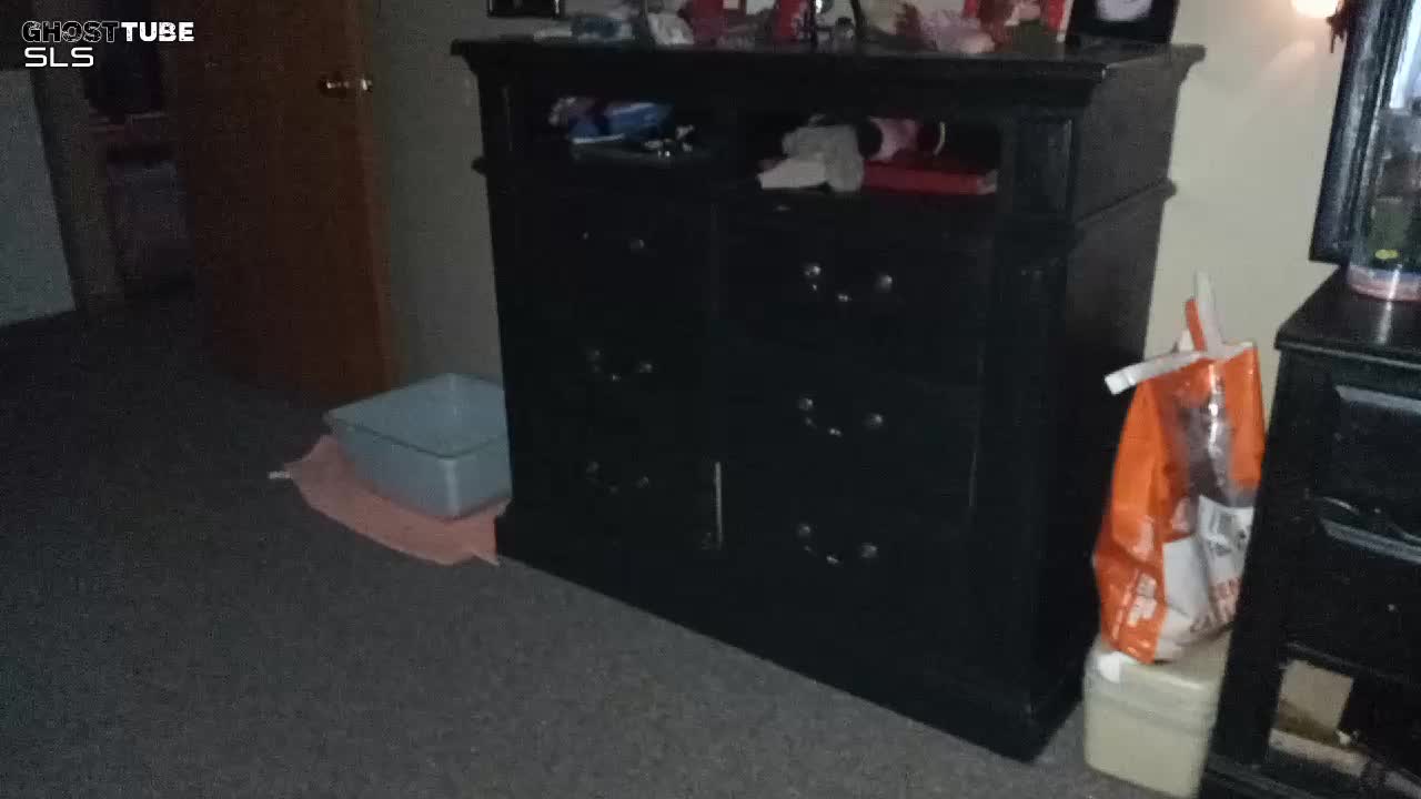 Paranormal Peg