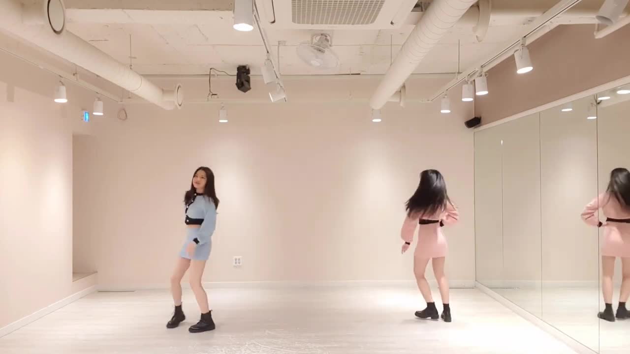 YENA(최예나) - SMILEY ☺ dance cover 2인 ver. 거울모드(mirrored mode)