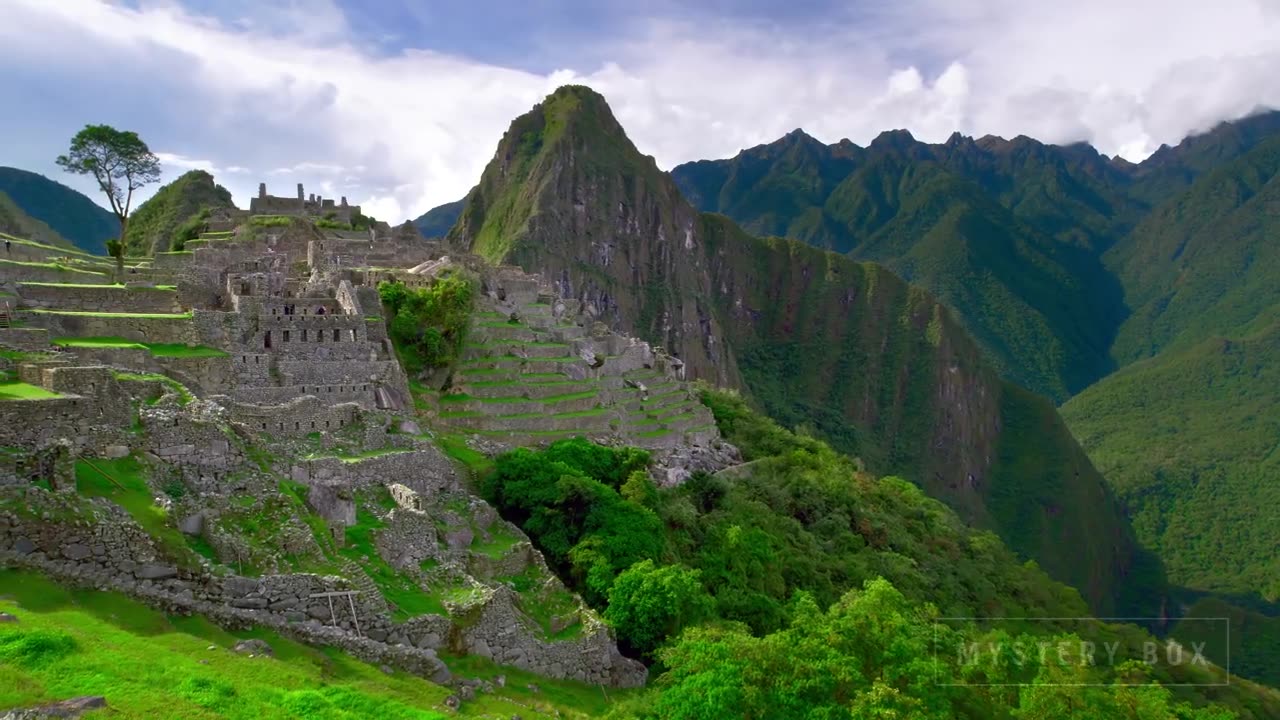 Peru 8K HDR 60FPS (FUHD)