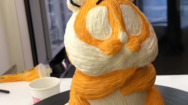 I haven't worked with cream for a long time. so i make a little tiger cake for you guys