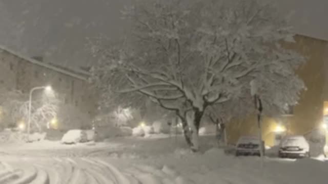 Snow Thunderstorms over Stockholm • 21 Nov 2022 @ 00.58