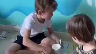 crianças raíz kkkkkk