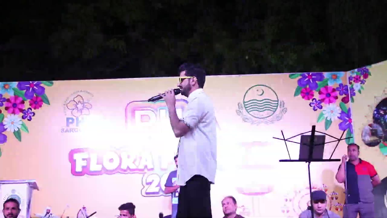 Saqib Ali Sher | Banaye Naye Song Live Performance | PHA Sargodha | Flora Festival | Family Festival