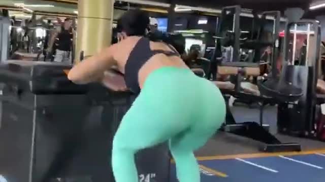 Hot Norah Losse weight workout at gym