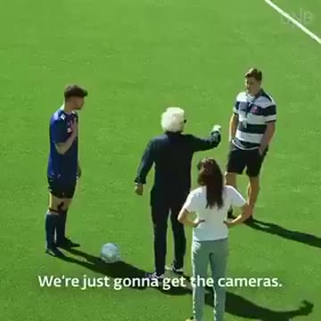 ΤΟΥΣ ΤΡΕΛΑΝΕ