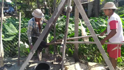 How Easterners dig their own wells