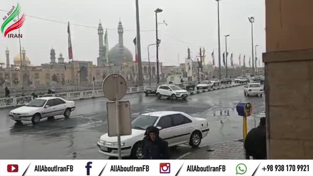 First Snow Fall of the Season in Qom, Iran