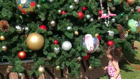Beach vibe Christmas tree