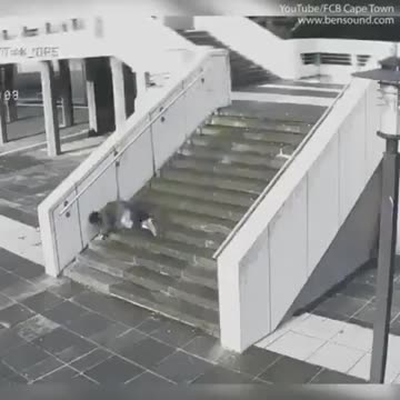 The 4G Zombie Apocalypse