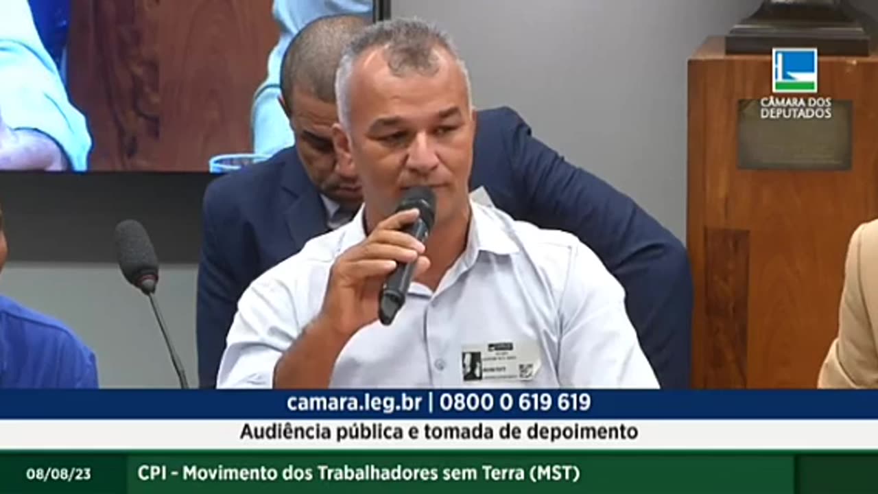 MILITANTES TOGADOS,MORAES,DINO,LULA E MST PLANEJARAM O 08/01. soltaram os Militantes do MST no bolo das solturas e começaram a julgar inocentes. Comecem a ver os vídeos do relatos dos ex- sem terra, se repetiu em janeiro e em Gaza.