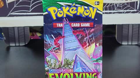 Evolving skies pack opening