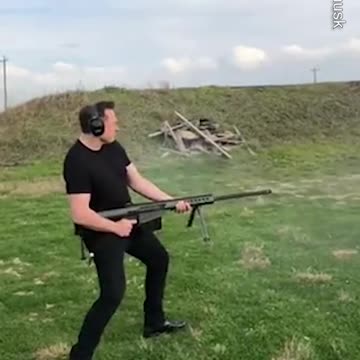 Elon Musk infuriates liberals hip-firing his enormous Barrett .50-caliber machine gun