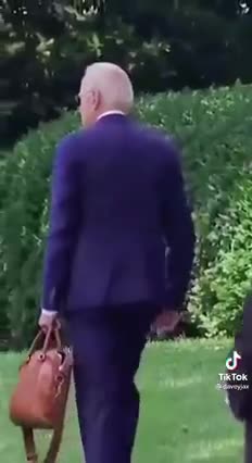 Whoever did this.... BAHAHAHAHA