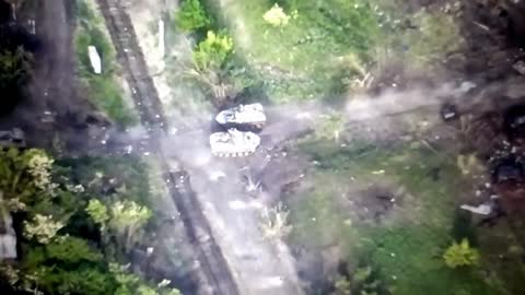 Lviv paratroopers blow up the "bekhas" of "two" occupiers