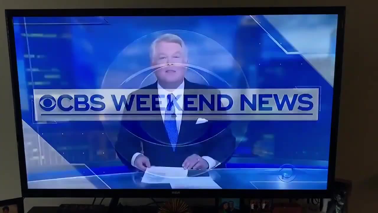 May 10, 2020 - Bob Donaldson of WTTV Anchors 'CBS Weekend News'