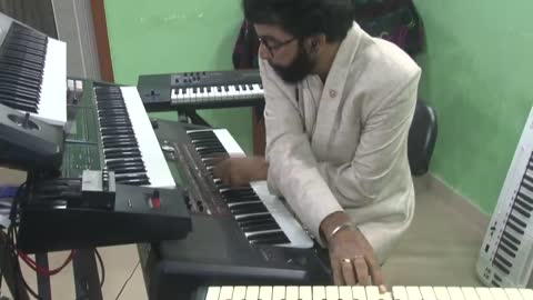 Pyar Kabhi Kam Nahi Karna.Cover Instrumental by Harjeet singh.pls use Earphone