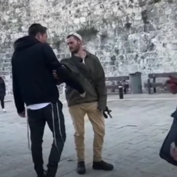 Jewish extremists assault Christian archpriest in occupied East Jerusalem