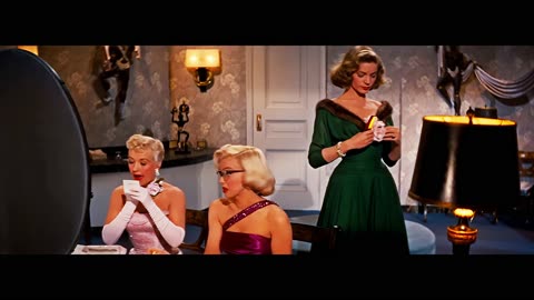 Marilyn Monroe 1953 How to Marry a Millionaire Powder Room 4k