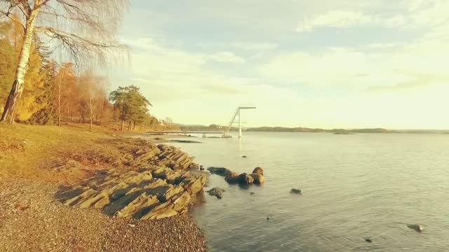 Filmación con drone capta el magnífico otoño en Noruega