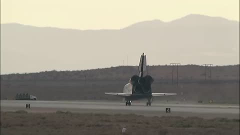 This is How Space Shuttle Landed After being in space