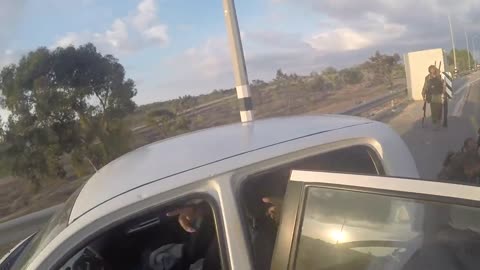 Shocking video of Hamas terrorists, disguised as IDF soldiers, kidnapping a Muslim Arab-Israeli