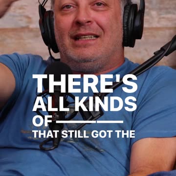 S1 Ep18 - I mean women....let's be real!! How many items are on your sink??? 🤣🤣🤣