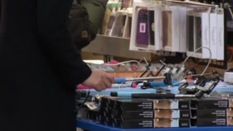 Selfie-stick sellers face fines or jail time