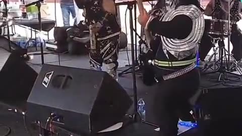When you're in the mood for a little kiss