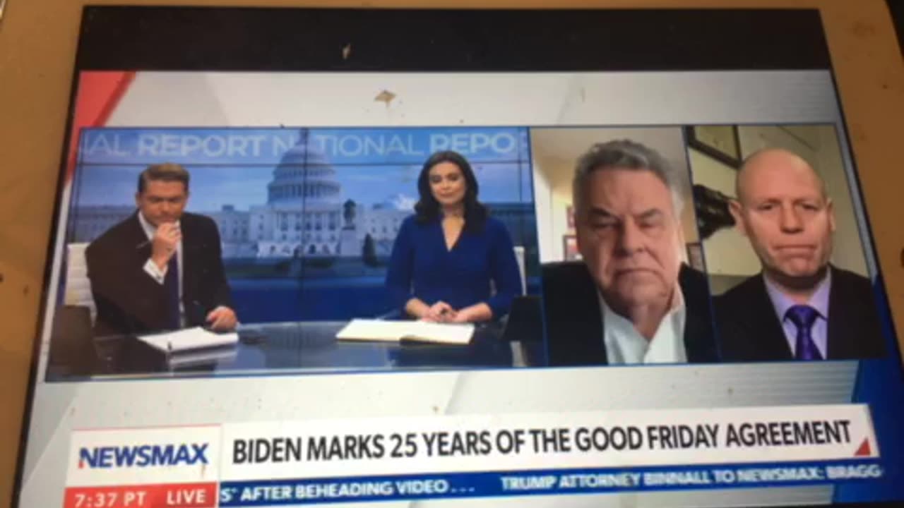 Derek Hunter Show fjb and Emmanuel Macron france 🇫🇷