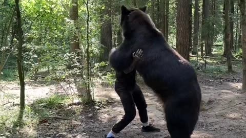 Fight with bear