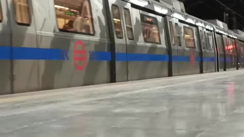 Delhi metro