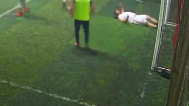 😂😂🤣🤣🤣 u got to watch this!!
