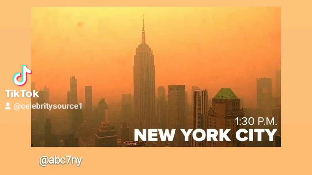 New york cover city by hazy and smog very bad your health