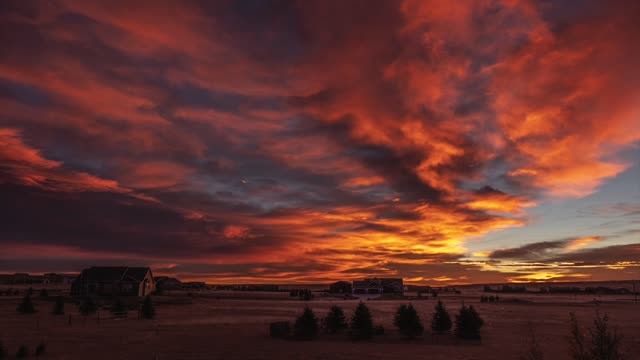 Intense Fire Sky of 25 Oct 21