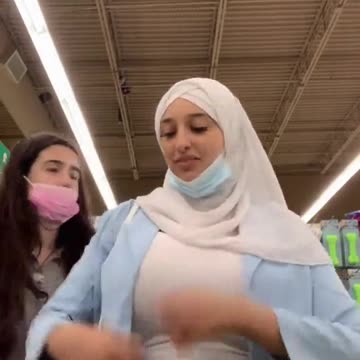 BIG TITTY MUSLIM CHICK ☪️🕋🕌 #HARAM